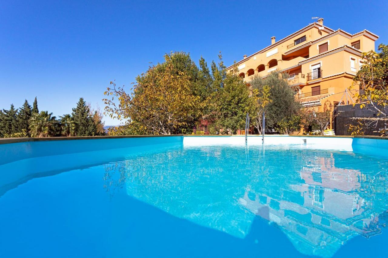 Casa Flores Con Piscina Interior Climatizada Alcaucín المظهر الخارجي الصورة